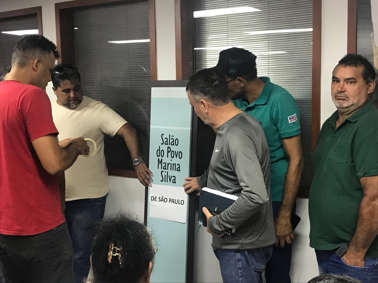 Produtores atingidos pela Operação Suçuarana pedem socorro à Aleac e afirmam que Marina não representa o Acre